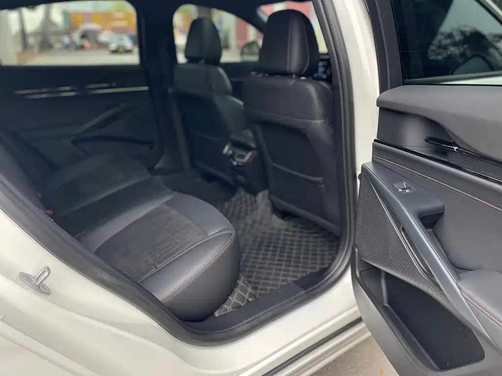 Mondeo 2025 1.5T EcoBoost Comfort Model купить на сайте DeffCars