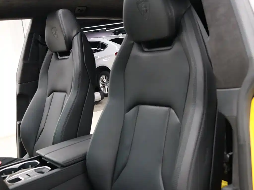Urus 2021 4.0T V8 купить на сайте DeffCars