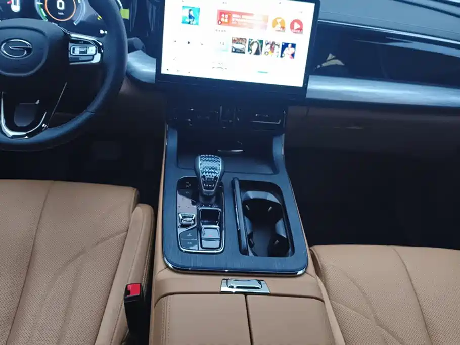 Trumpchi ES9 2024 PHEV 143km Traveler Max купить на сайте DeffCars
