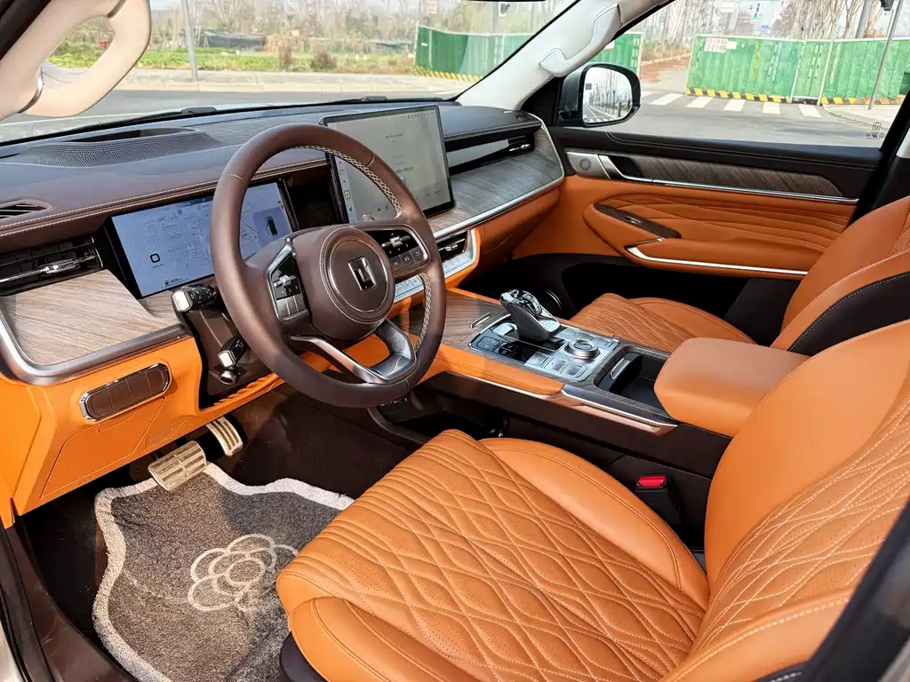 Tank 500 New Energy 2023 Hi4-T купить на сайте DeffCars