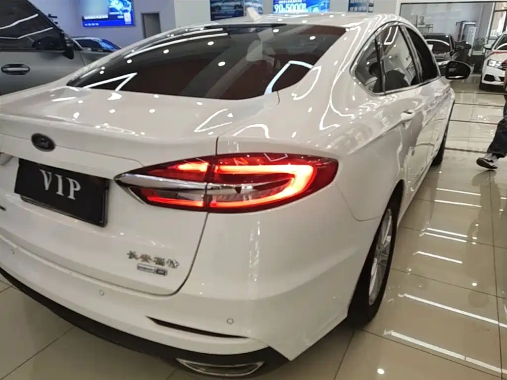 Mondeo 2020 EcoBoost 180 Fashion Model купить на сайте DeffCars