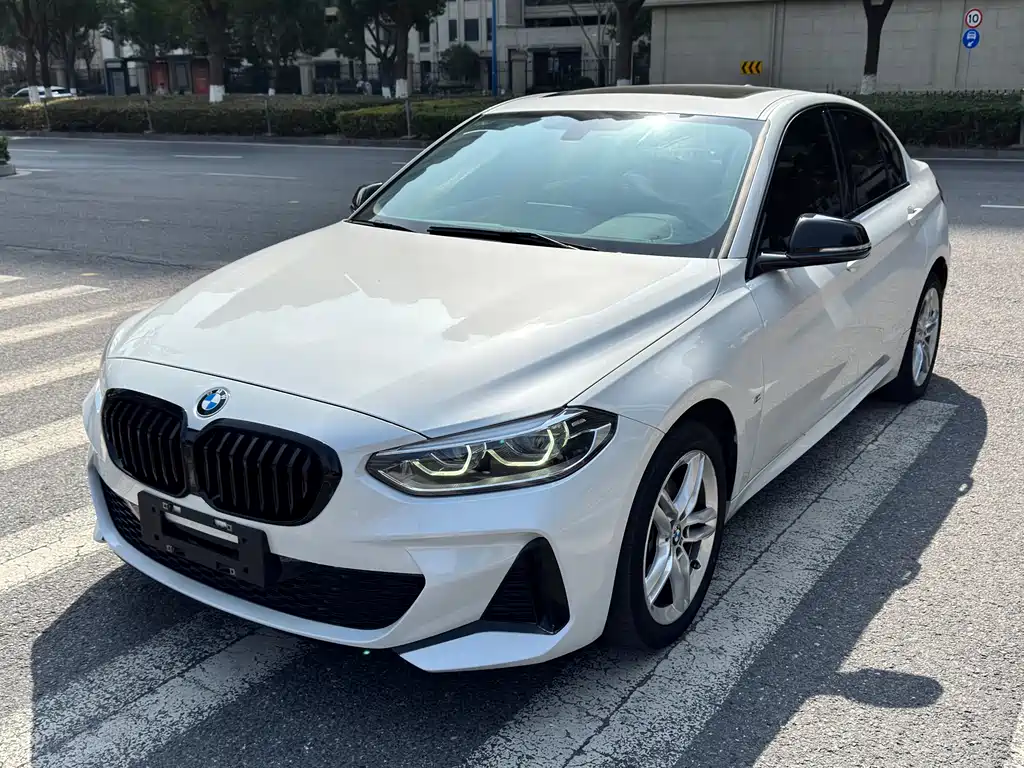 BMW 1 Series 2021 120i M Sports Night Edition купить на сайте DeffCars