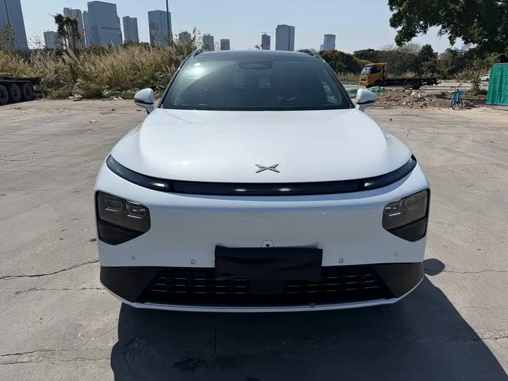 Xpeng G9 2025 model 625 long battery life Max купить на сайте DeffCars