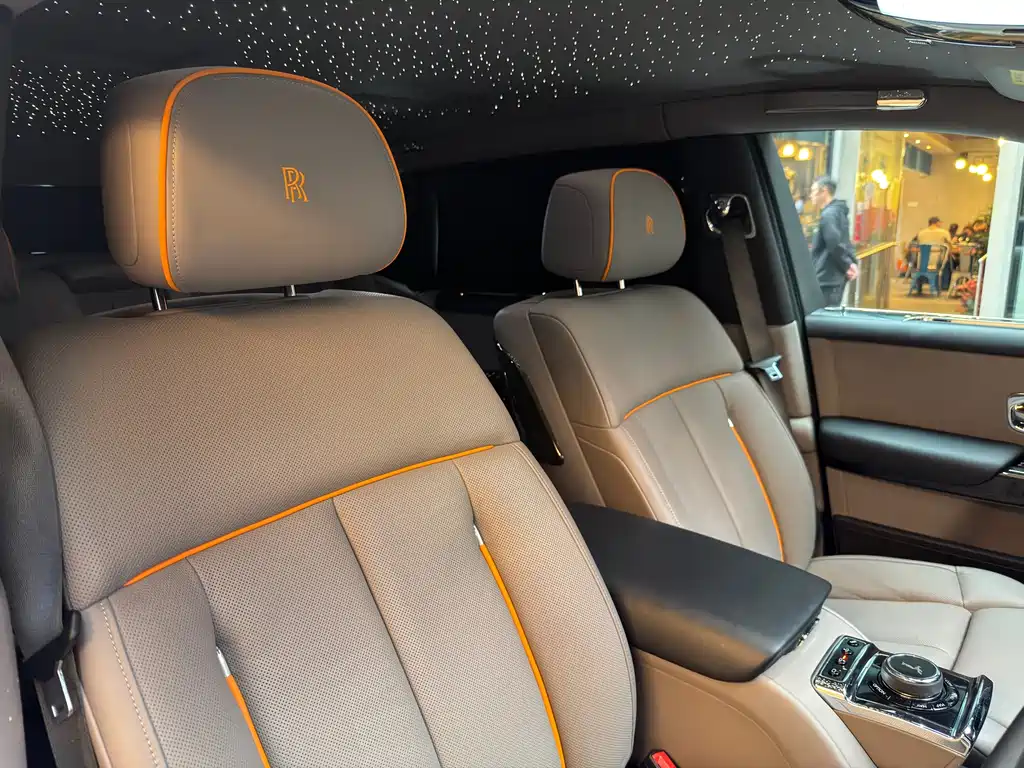 Phantom 2018 6.7T long wheelbase version купить на сайте DeffCars