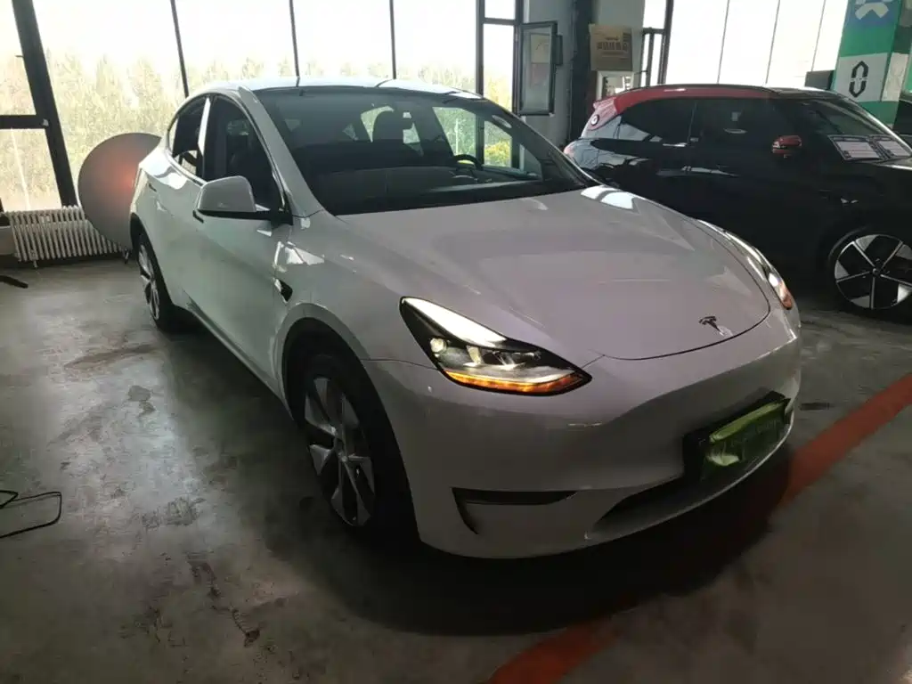 Model Y 2021 long-range all-wheel drive version 3D7 купить на сайте DeffCars