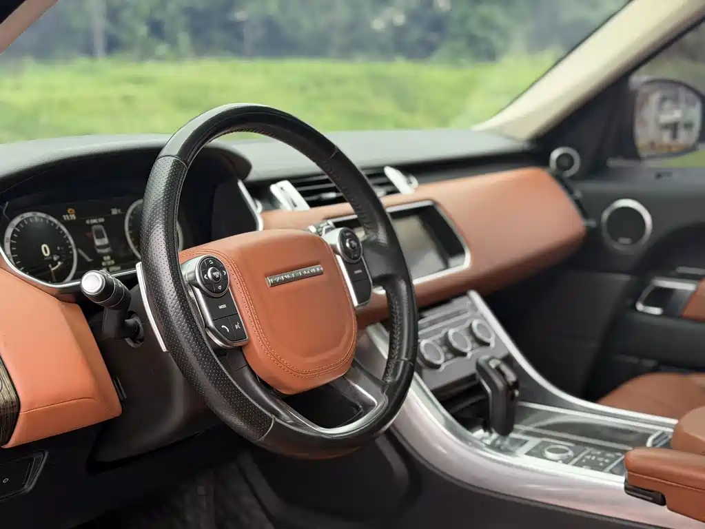 Range Rover Sport 2017 3.0 SC V6 HSE DYNAMIC купить на сайте DeffCars