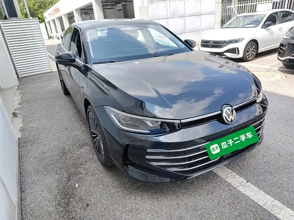 Passat 2025 Pro 380TSI Dragon Edition купить на сайте DeffCars