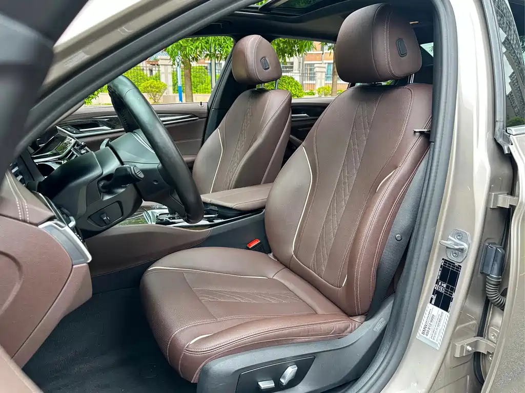 BMW 5 Series 2021 525Li M Sports Package купить на сайте DeffCars