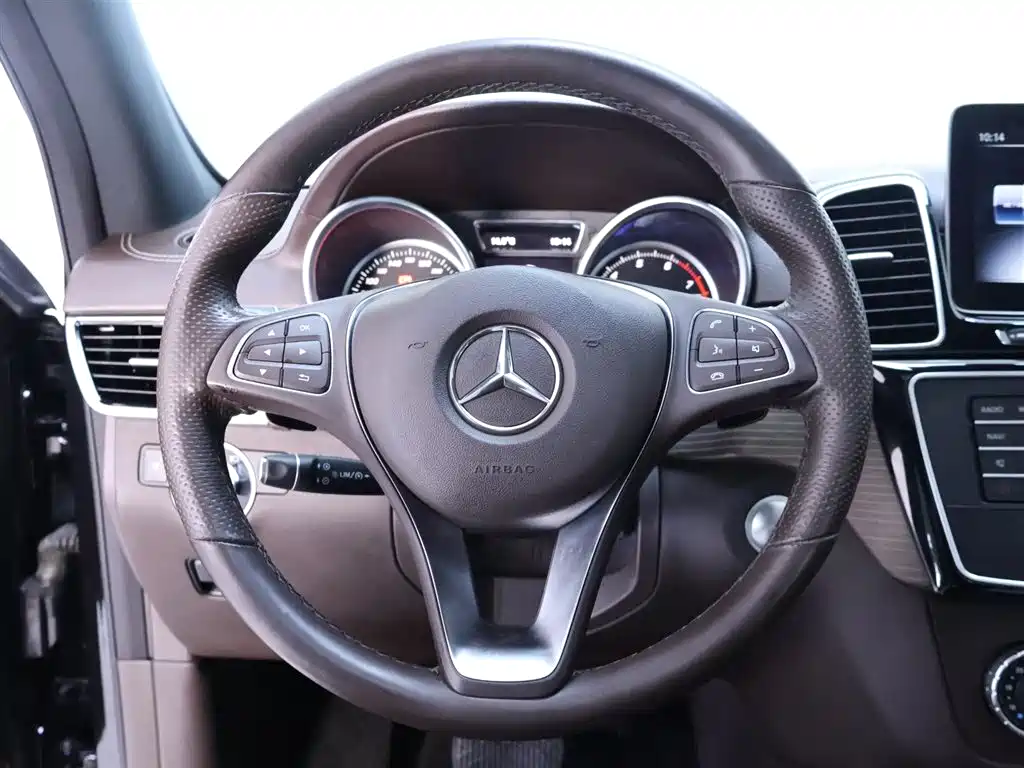 Mercedes-Benz GLE 2018 GLE 320 4MATIC Luxury Edition купить на сайте DeffCars