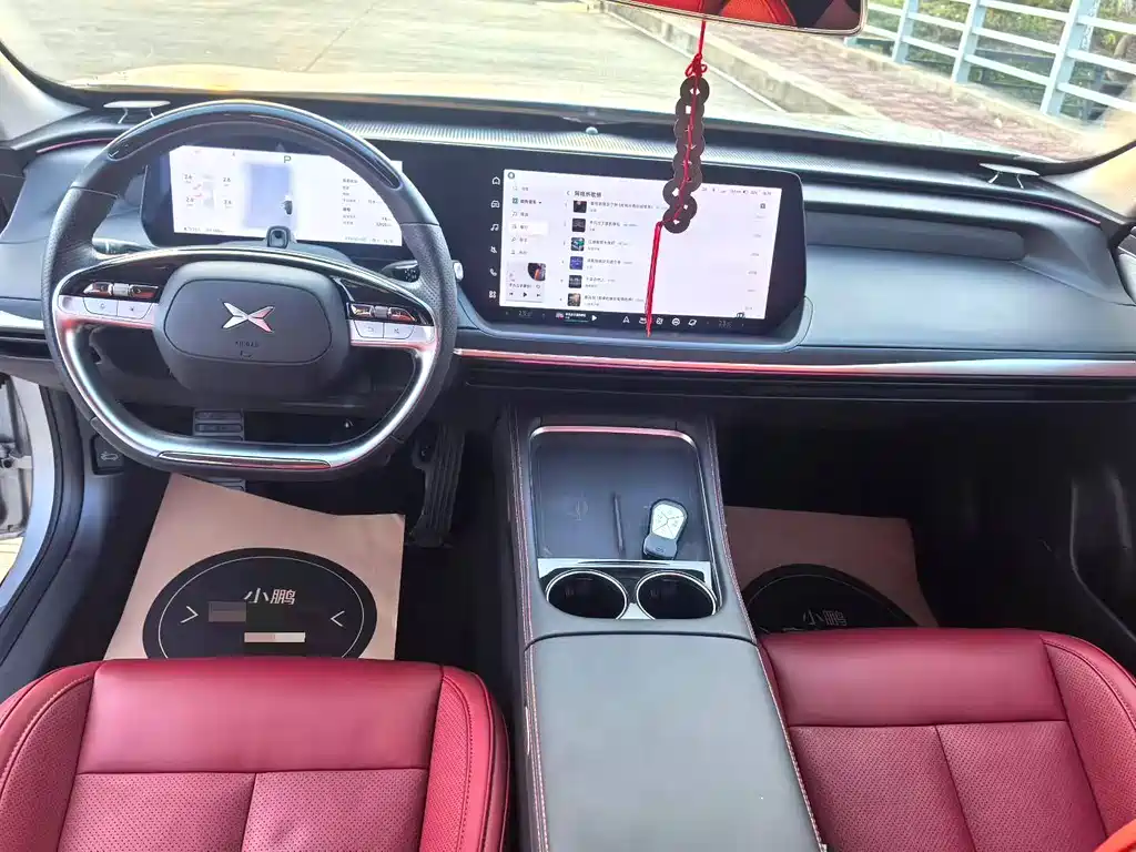 Xpeng P7 2024 model P7i 550 Max купить на сайте DeffCars