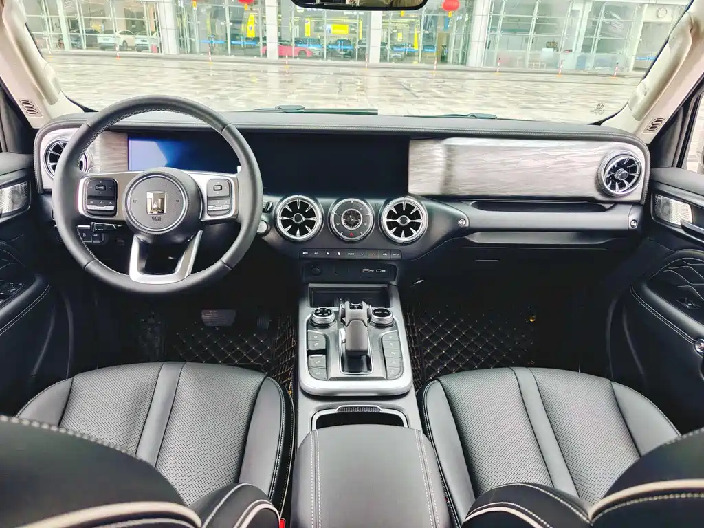 Tank 300 2023 City Edition 2.0T Very Stylish купить на сайте DeffCars
