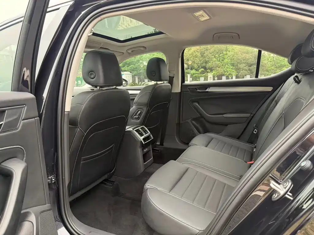Superb 2019 TSI330 DSG Comfort Edition купить на сайте DeffCars