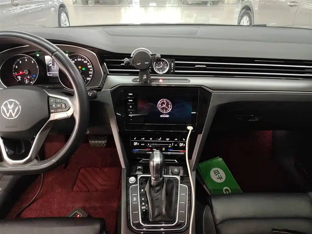 Magotan 2020 330TSI DSG leading model купить на сайте DeffCars