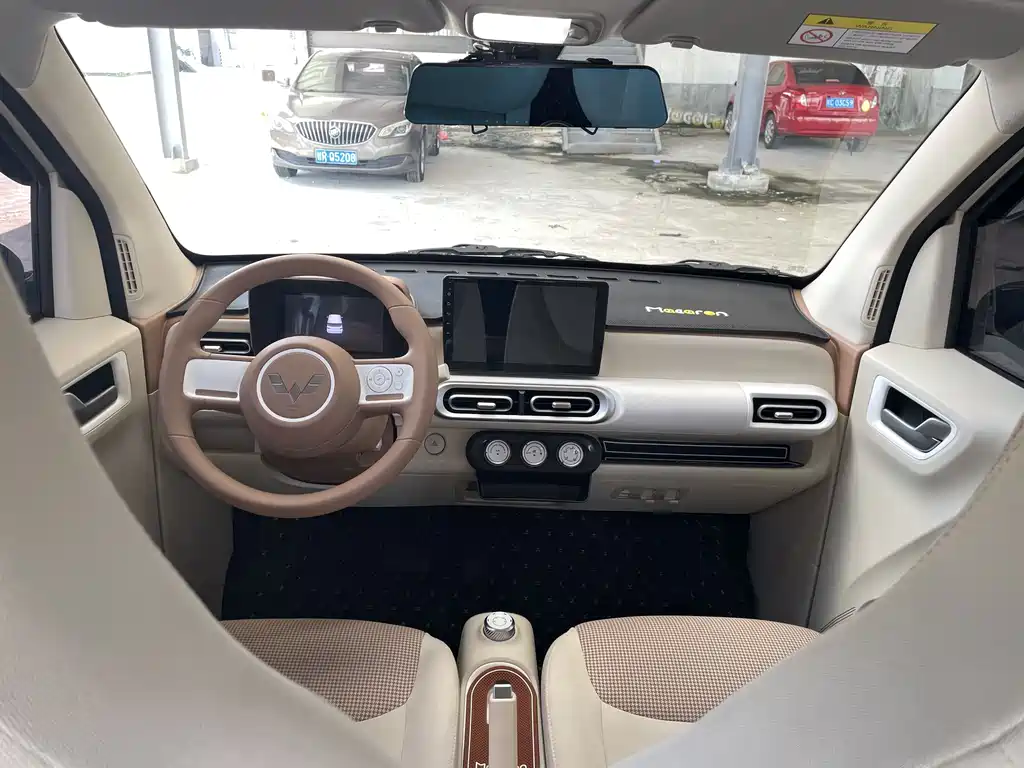 Hongguang MINIEV 2024 third generation 215km youth version купить на сайте DeffCars