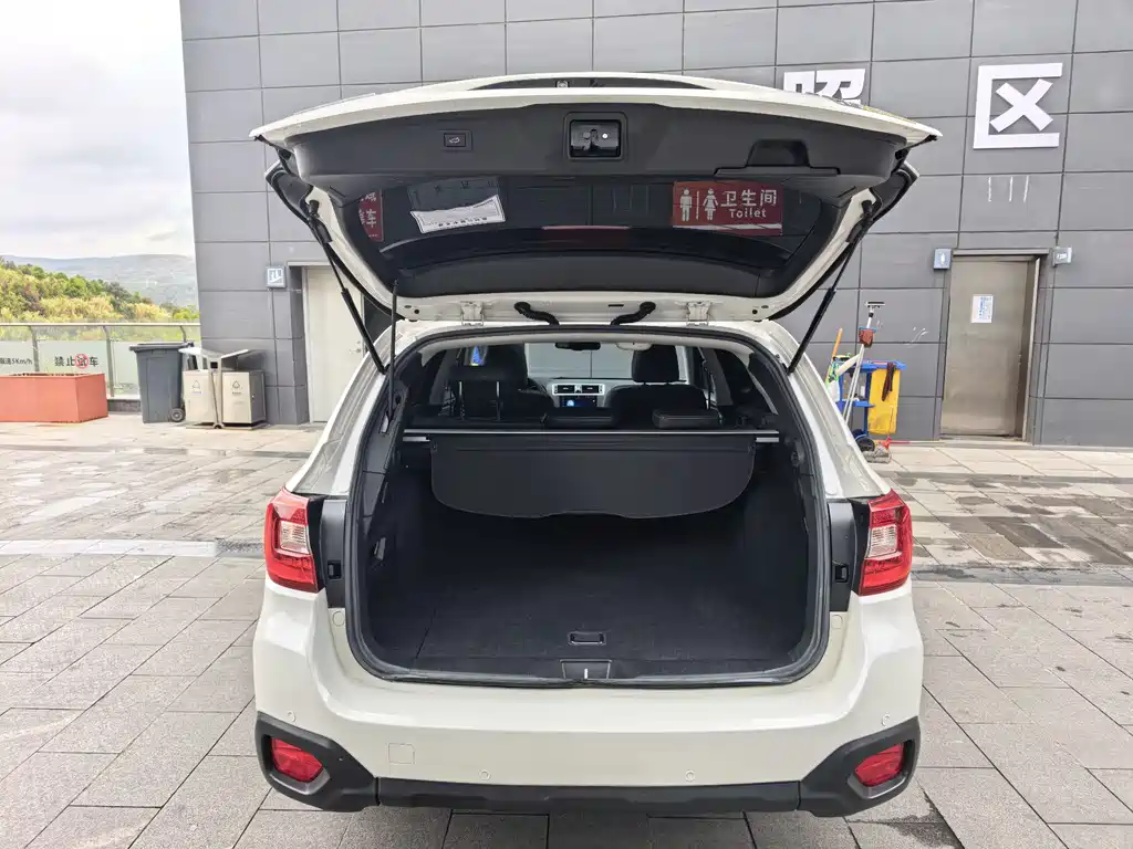 Outback 2020 2.5i Deluxe Navigation Edition EyeSight купить на сайте DeffCars