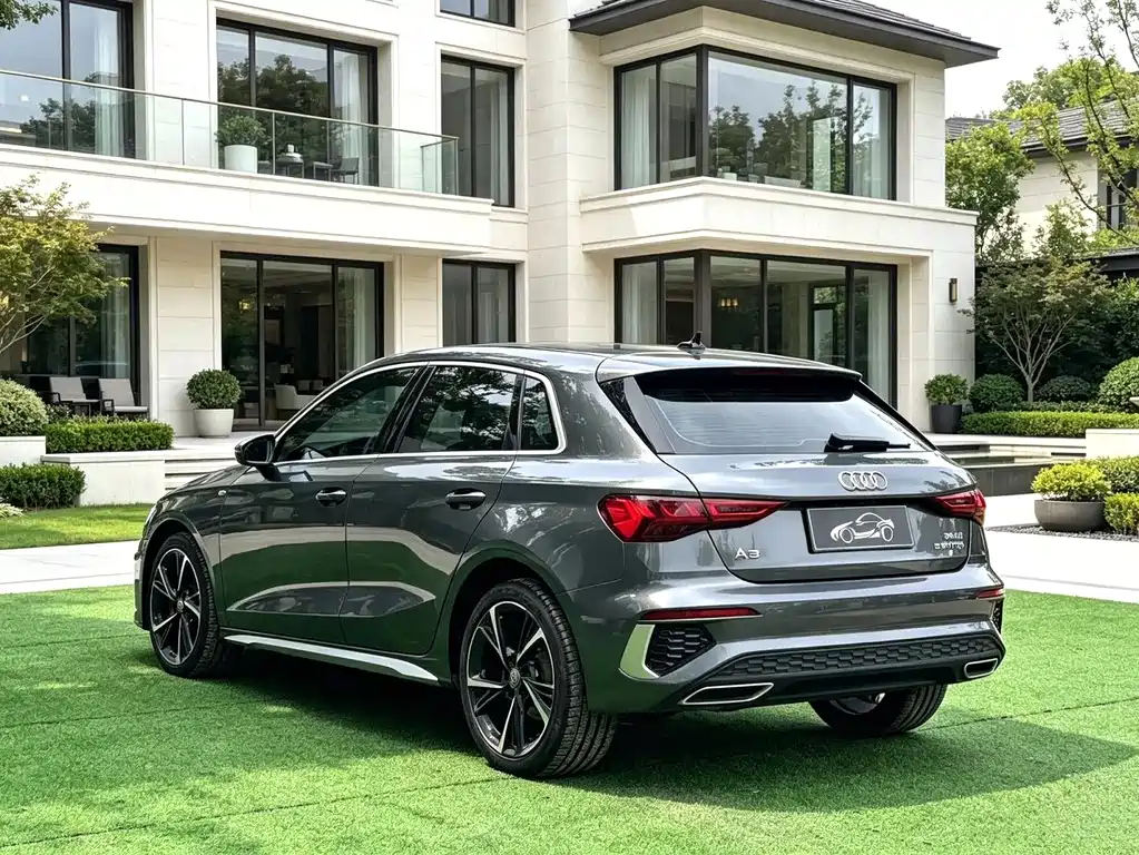 Audi A3 2023 Modified Sportback 35 TFSI Fashion Sporty купить на сайте DeffCars
