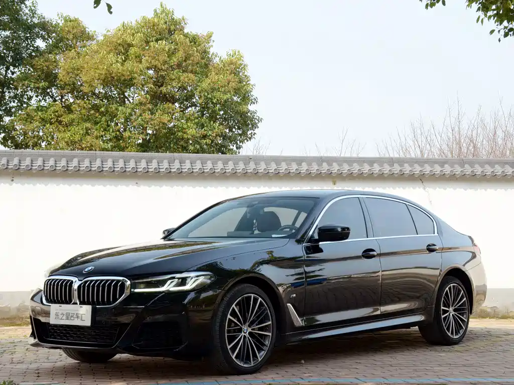 BMW 5 Series 2021 facelift 530Li leading M sports package купить на сайте DeffCars