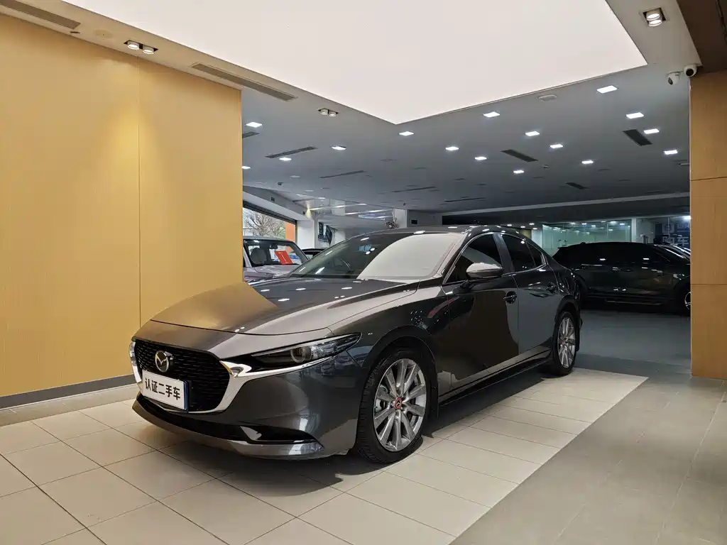 Mazda3 Angkesela 2021 2.0L Automatic Premium Edition купить на сайте DeffCars