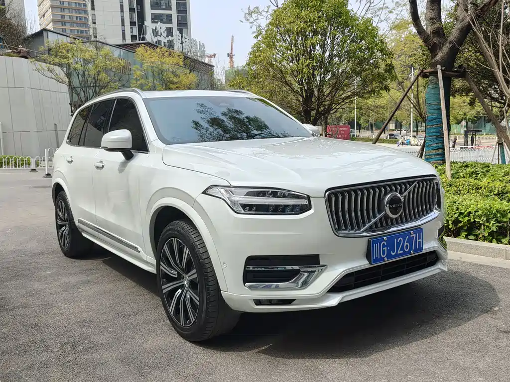Volvo XC90 2022 B6 Zhiya Luxury Edition 7 seats купить на сайте DeffCars
