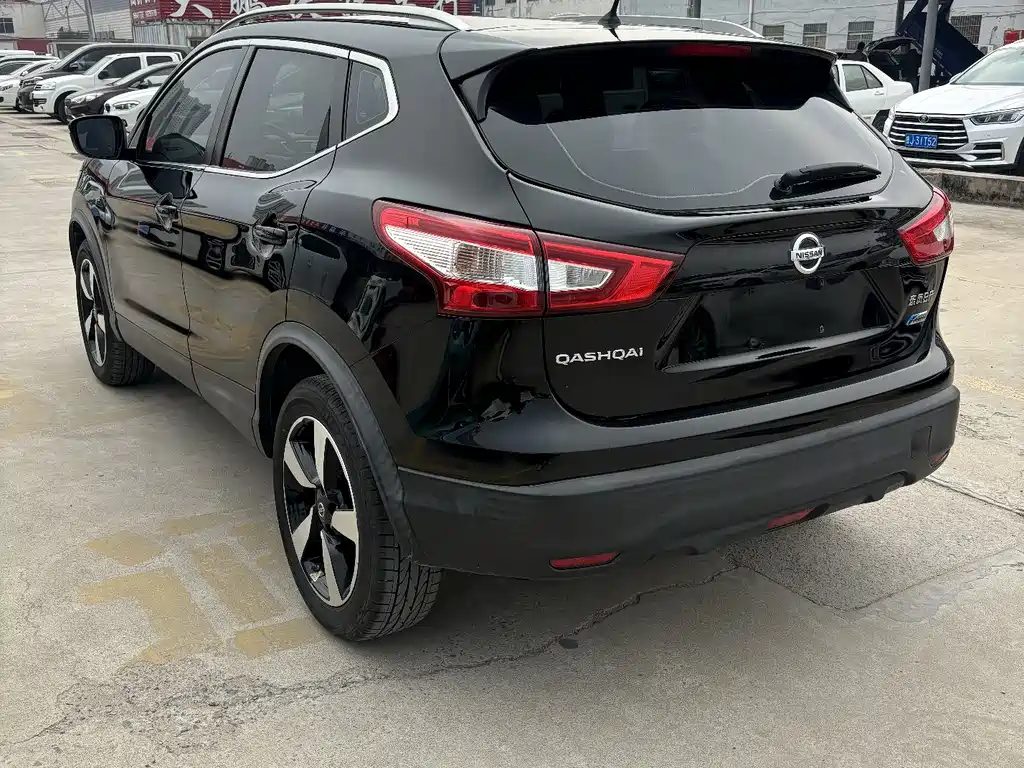 Qashqai 2017 2.0L CVT Smart Edition National V купить на сайте DeffCars