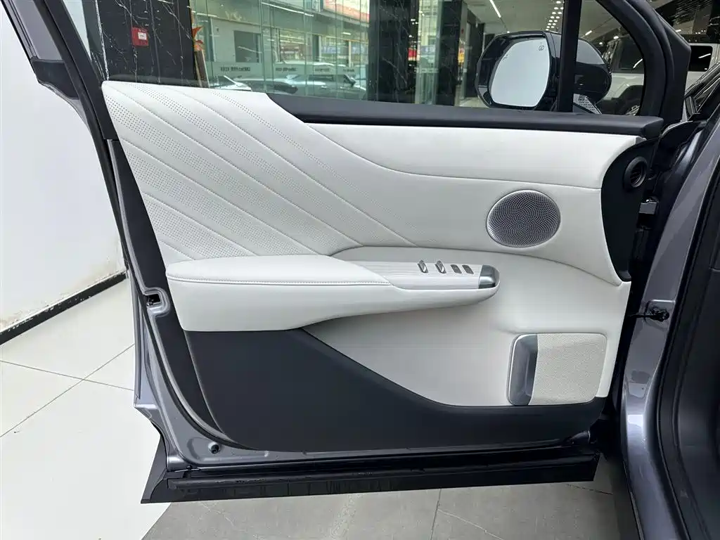 Changan Qiyuan E07 2025 pure electric four-wheel drive 90kWh Dacheng version купить на сайте DeffCars