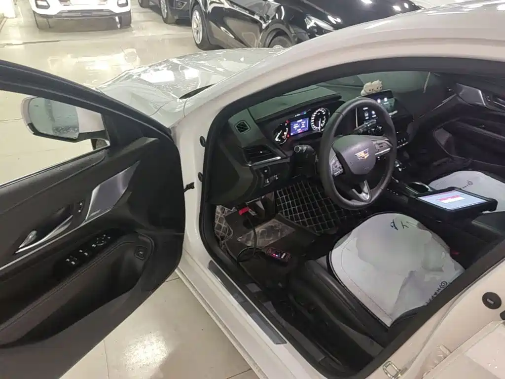 Cadillac CT4 2023 25T luxury model купить на сайте DeffCars