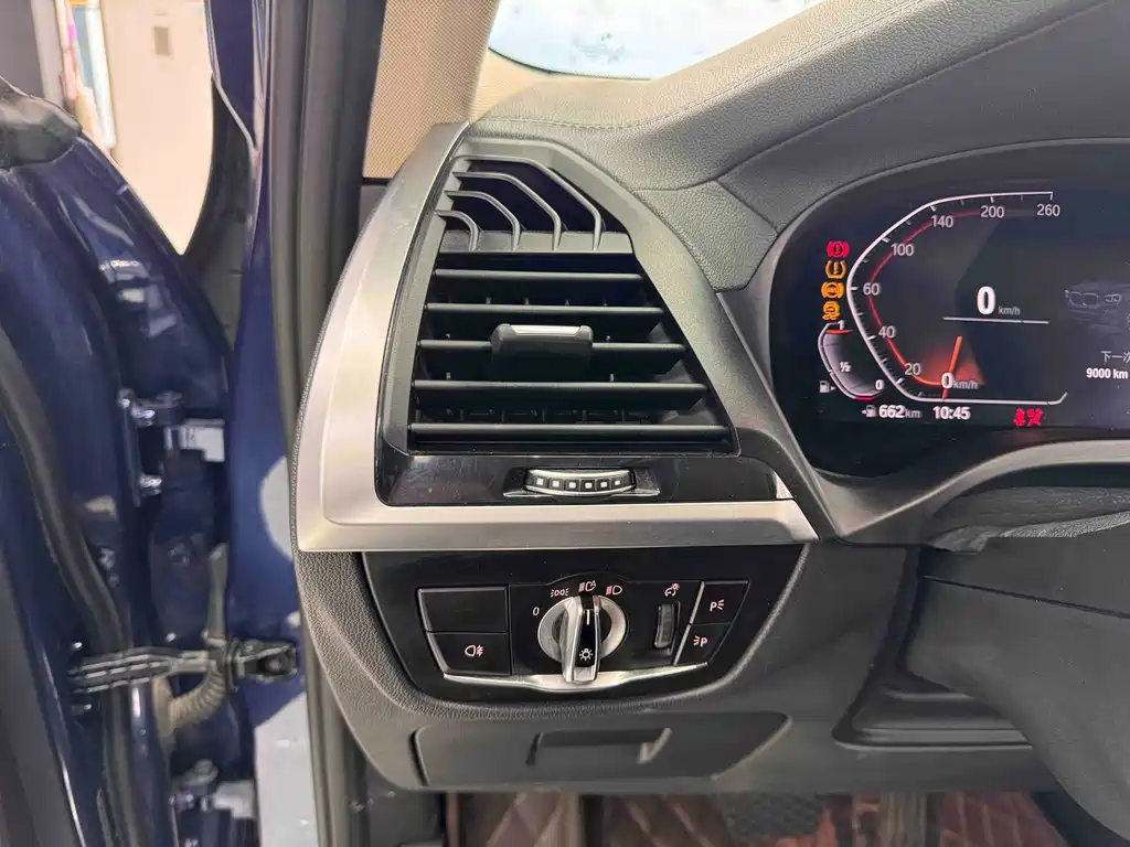 BMW X3 2021 facelift xDrive28i M sports package купить на сайте DeffCars
