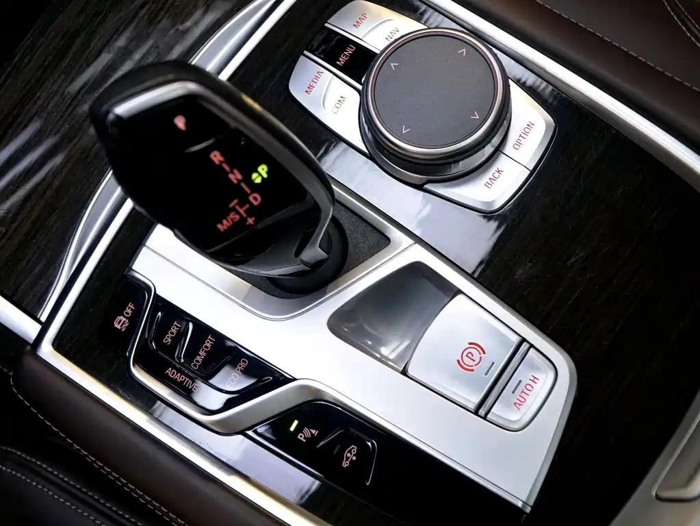 BMW 7 Series 2021 730Li Luxury Package купить на сайте DeffCars