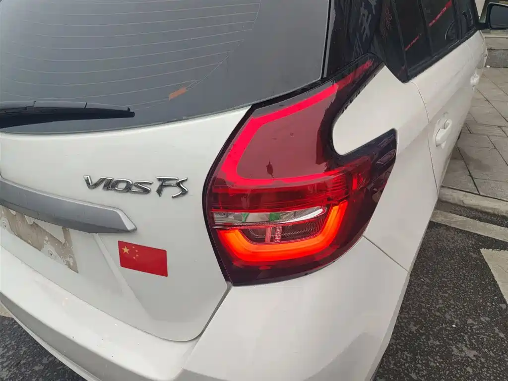 Vios FS 2021 1.5L CVT Fenchi Edition купить на сайте DeffCars