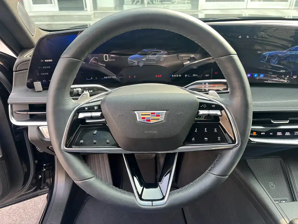 Cadillac CT6 2023 28T Platinum Type купить на сайте DeffCars