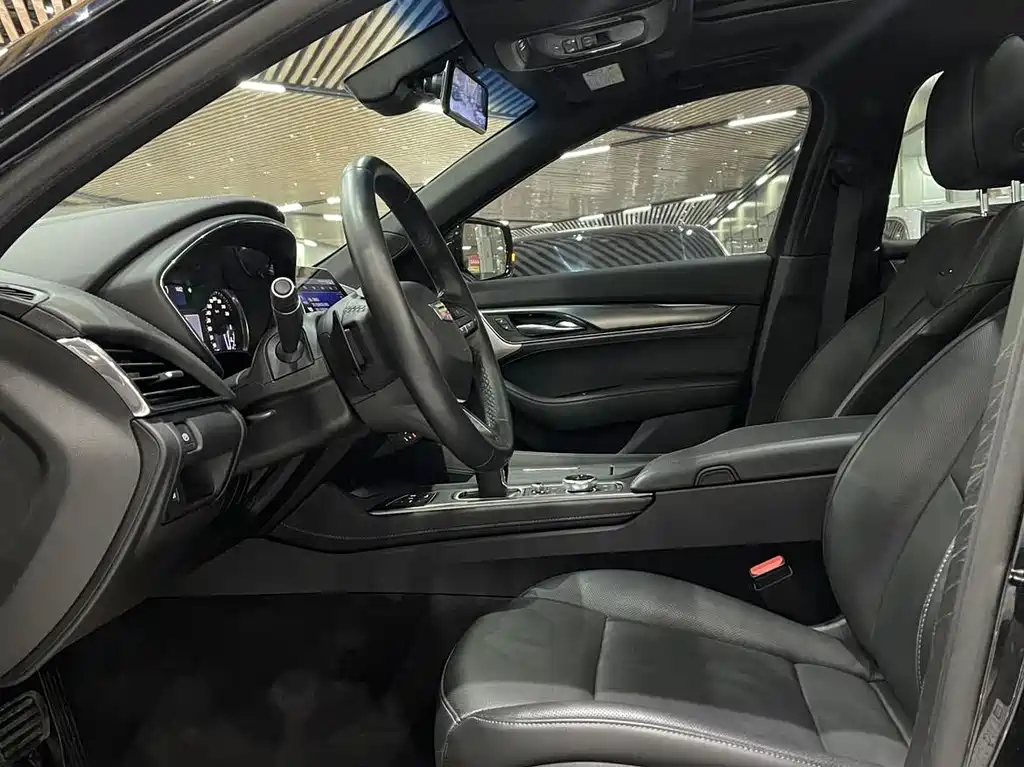 Cadillac CT5 2021 28T luxury model купить на сайте DeffCars
