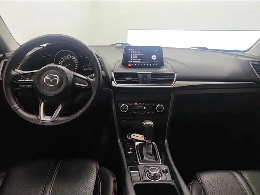 Mazda3 Angkesela 2019 Cloud Control Edition Sedan 1.5L Automatic Luxury Type National V купить на сайте DeffCars