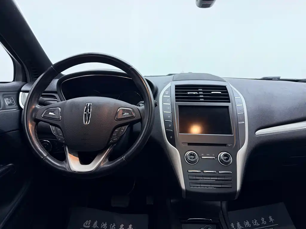 Lincoln MKC 2017 2.0T 2WD Exclusive Edition купить на сайте DeffCars