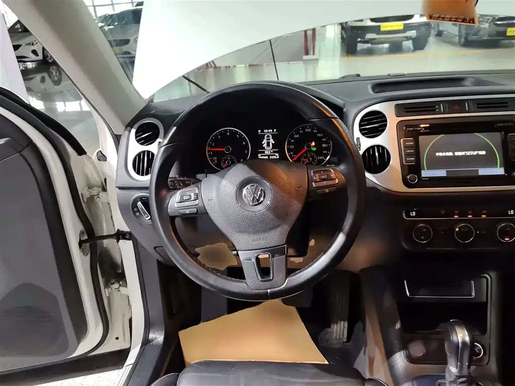 Tiguan 2014 1.8TSI automatic two-wheel drive 30th anniversary commemorative edition купить на сайте DeffCars
