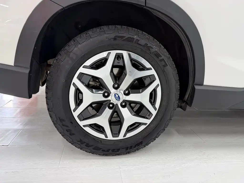 Forester 2022 2.0i AWD Deluxe Edition EyeSight купить на сайте DeffCars
