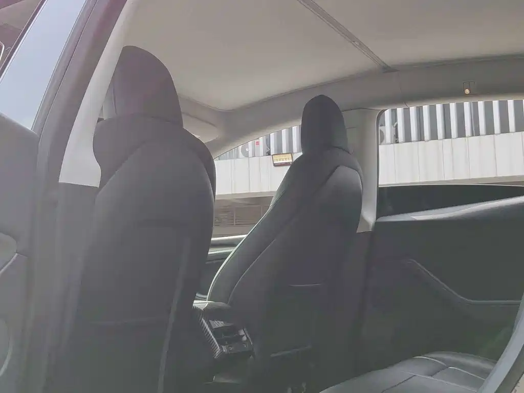 Model Y 2021 long-range all-wheel drive version 3D7 купить на сайте DeffCars