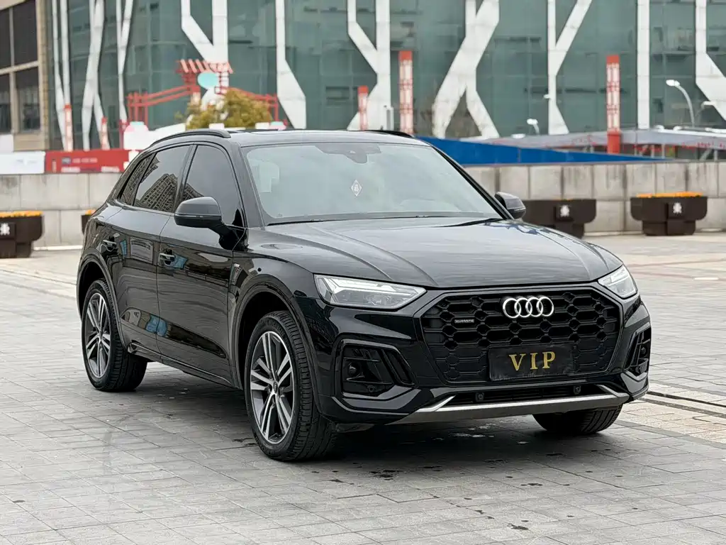 Audi Q5L 2024 40 TFSI luxury and dynamic model купить на сайте DeffCars