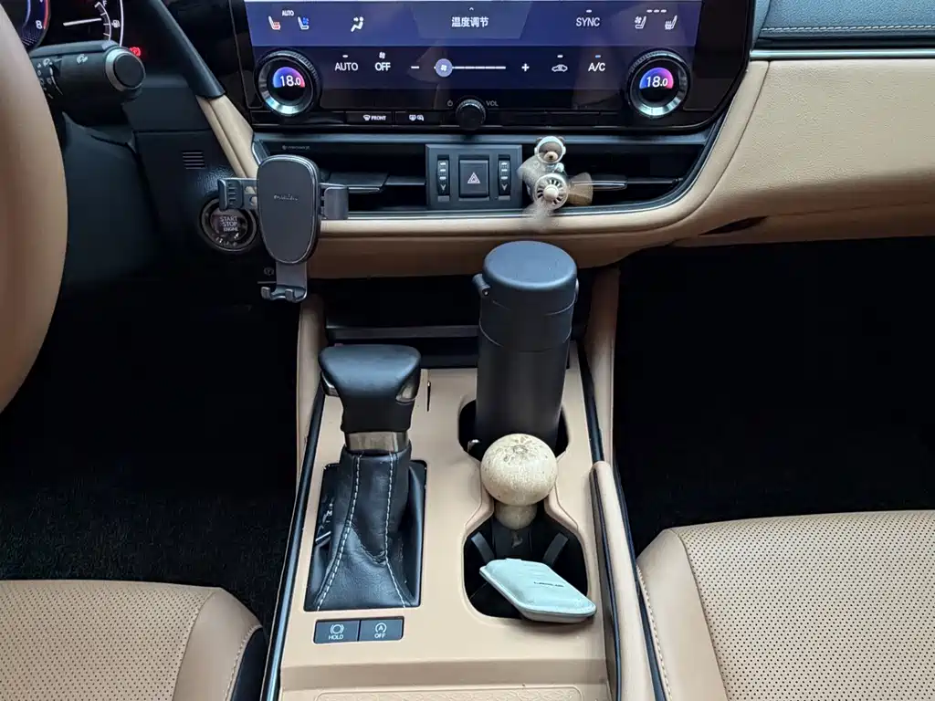 Lexus ES 2025 200 Premium Edition купить на сайте DeffCars