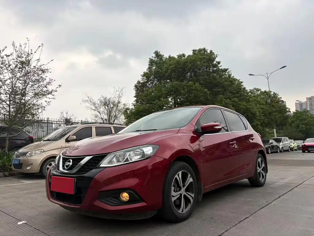 Tiida 2020 1.6L CVT Smart Travel Edition купить на сайте DeffCars