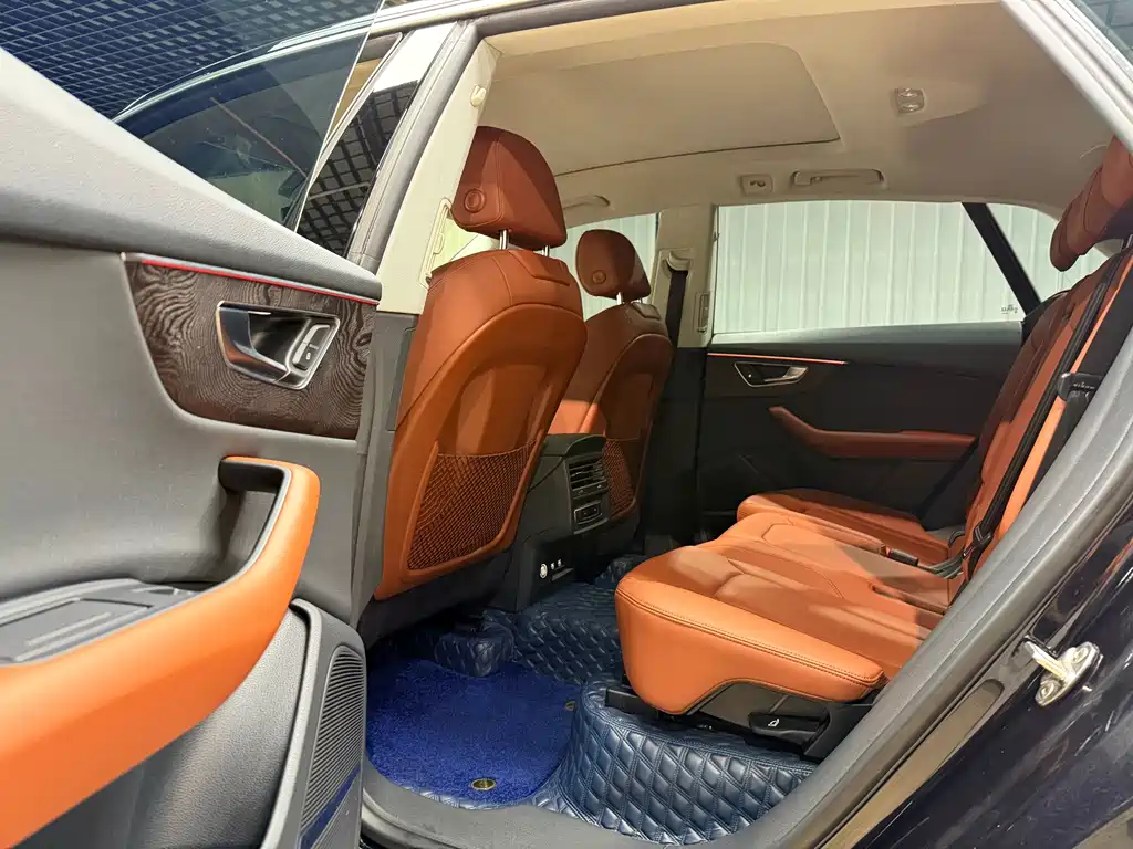 Audi Q8 2019 55 TFSI luxury and dynamic model купить на сайте DeffCars