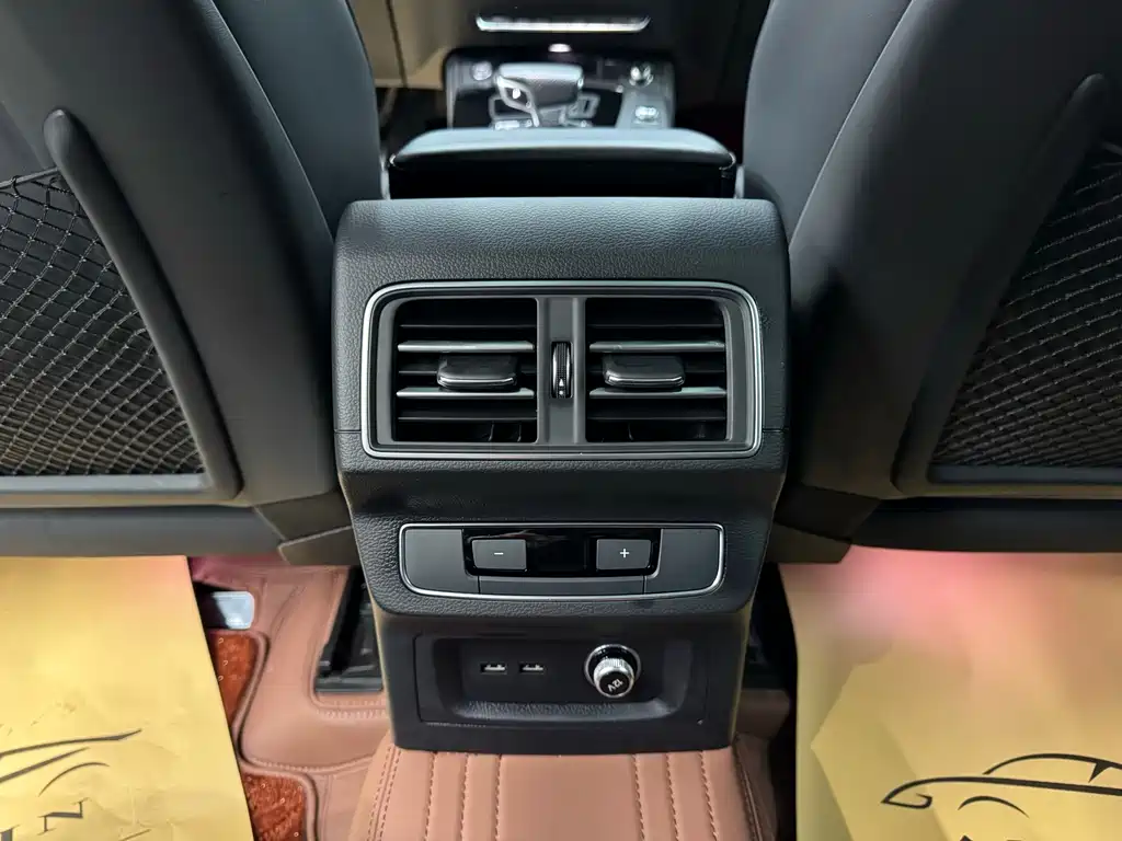 Audi Q5L 2024 40 TFSI luxury and dynamic model купить на сайте DeffCars