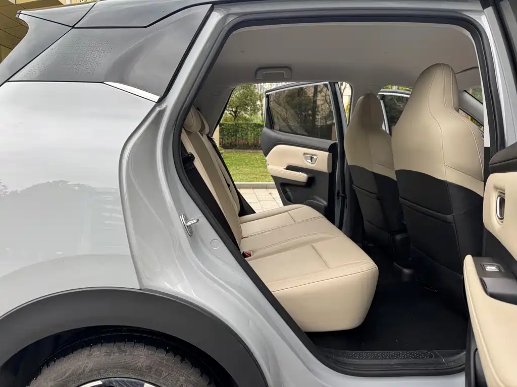 Wuling Bingo PLUS 2024 330km five-seater version купить на сайте DeffCars