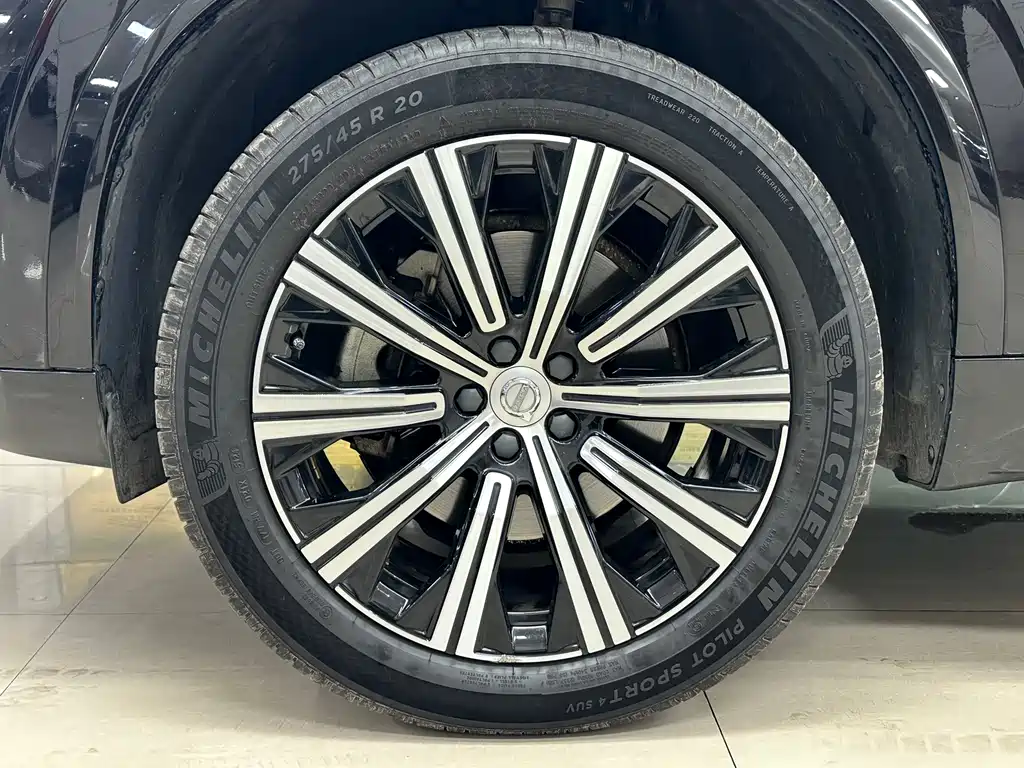 Volvo XC90 2022 B6 Zhiyi Luxury Edition 7 seats купить на сайте DeffCars