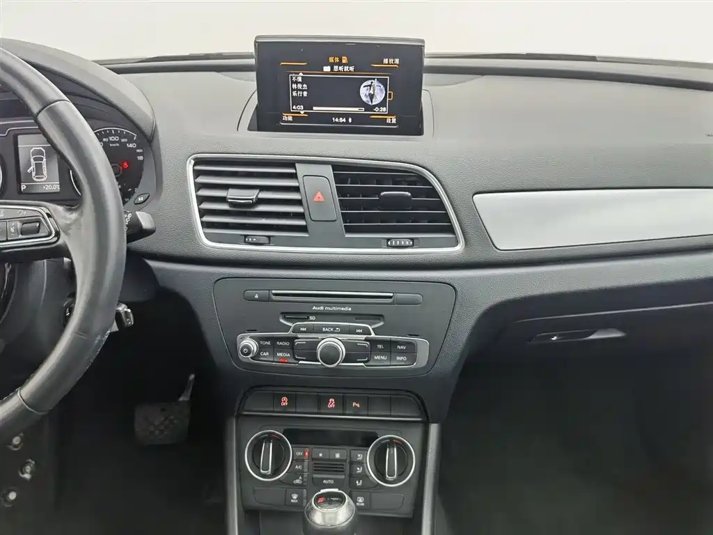 Audi Q3 2017 35 TFSI Fashion купить на сайте DeffCars
