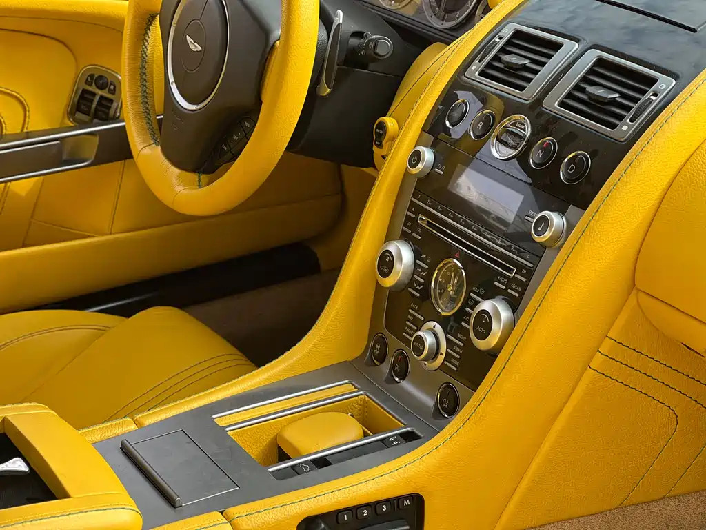 V8 Vantage 2012 4.7L S Coupe купить на сайте DeffCars