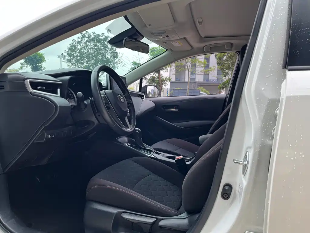 Corolla 2019 1.2T S-CVT GL-i Deluxe Edition купить на сайте DeffCars