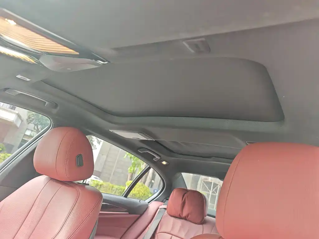 BMW 5 Series 2019 530Li Leading M Sports Package купить на сайте DeffCars