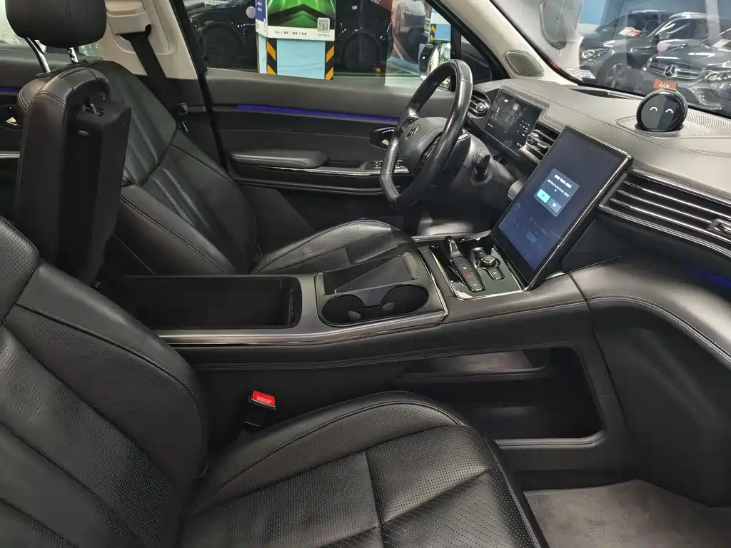 NIO ES8 2020 580KM Signature Edition Six-Seater Edition купить на сайте DeffCars