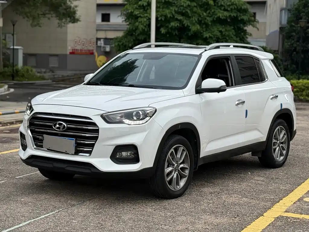 Beijing Hyundai ix35 2020 2.0L automatic two-wheel drive Zhiyong·Enjoy Edition купить на сайте DeffCars