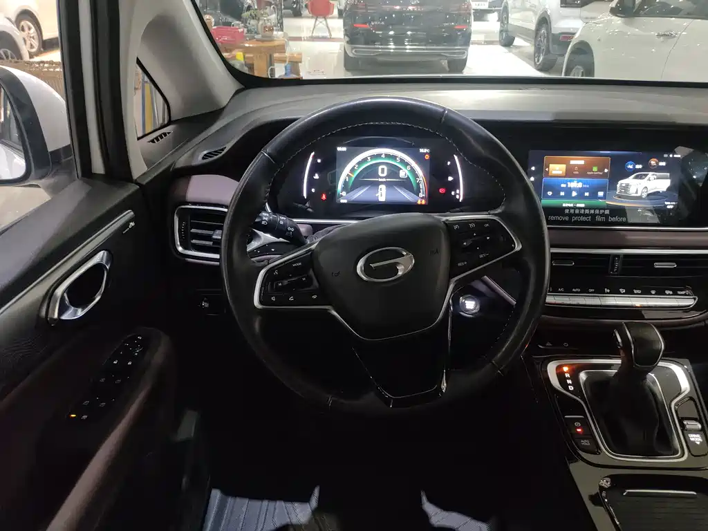 Trumpchi M6 2023 PRO 270T DCT Exclusive Edition купить на сайте DeffCars